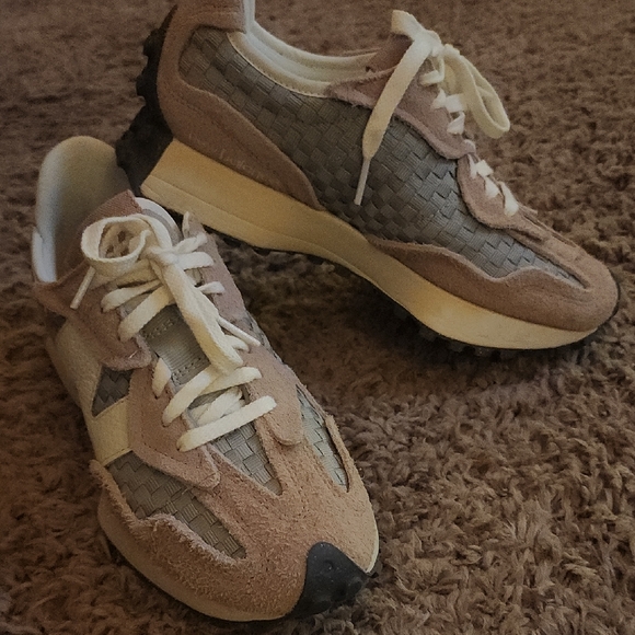 New Balance Women's Sneakers - Pink and Gray-green - Picture 4 of 6